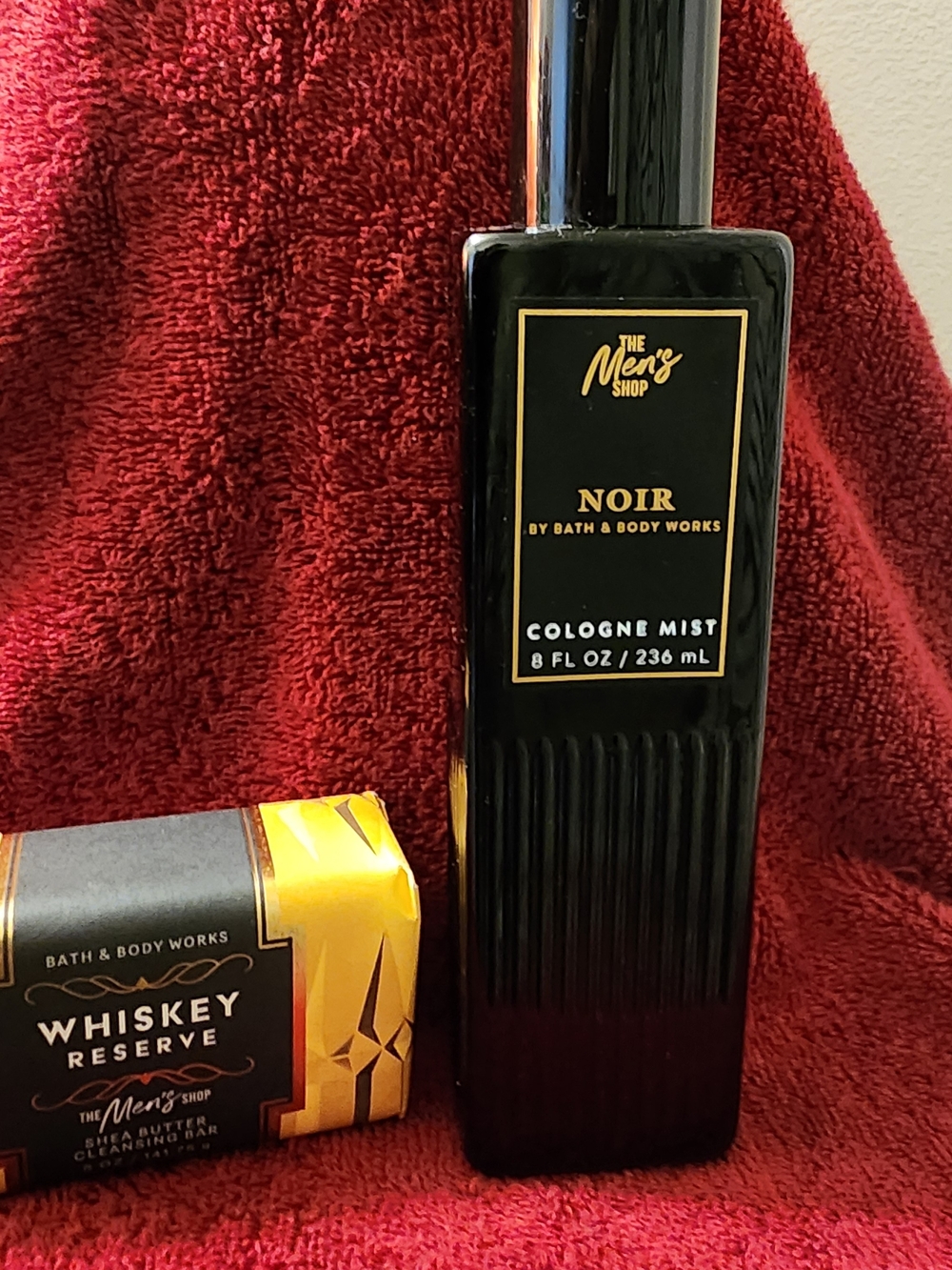 Bath & Body Works Noir & Whiskey Reserve Gift Set - Black and Gold